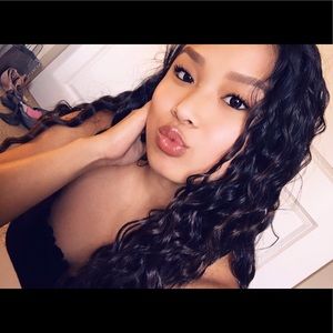 Meet your Posher, Crystalyn